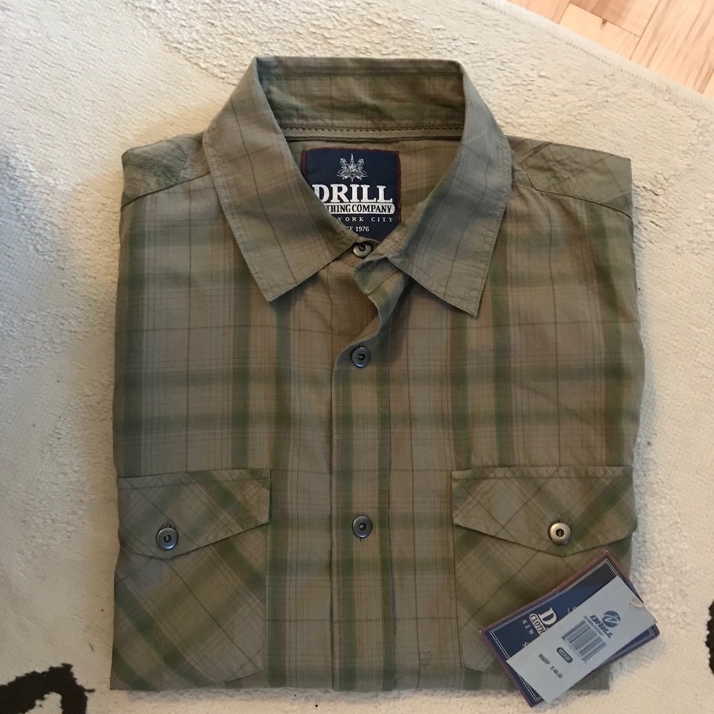 Men’s button down casual shirt